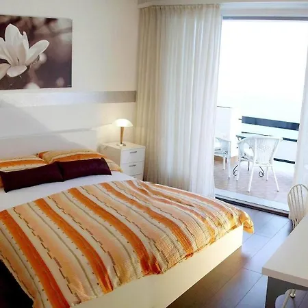 Garni Battello 2* Melide